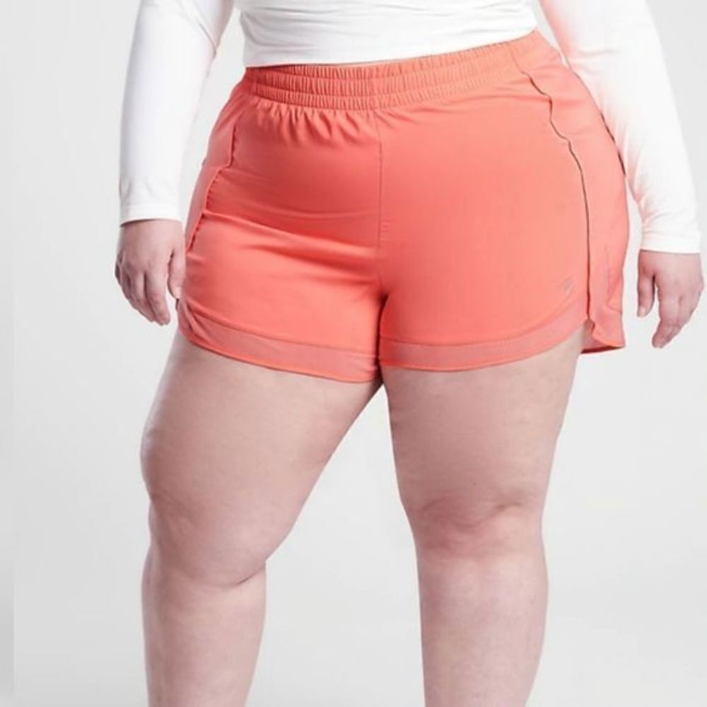 ‎Athleta